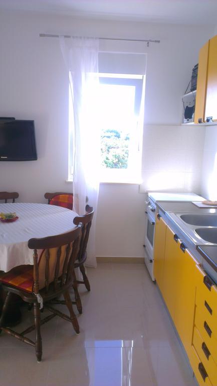 Apartment Feliks Mandre Luaran gambar